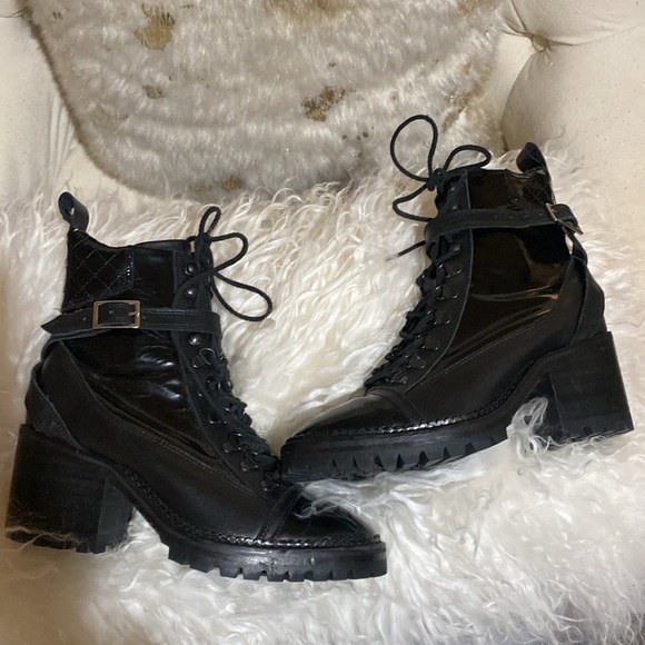 THE KOOPLES Steffy Patent Leather Boots NIB - Picture 8 of 17